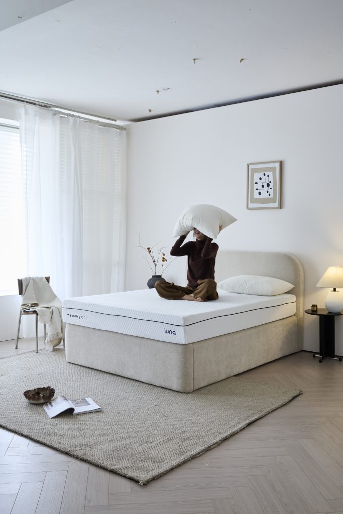 Luna memory foam mattress